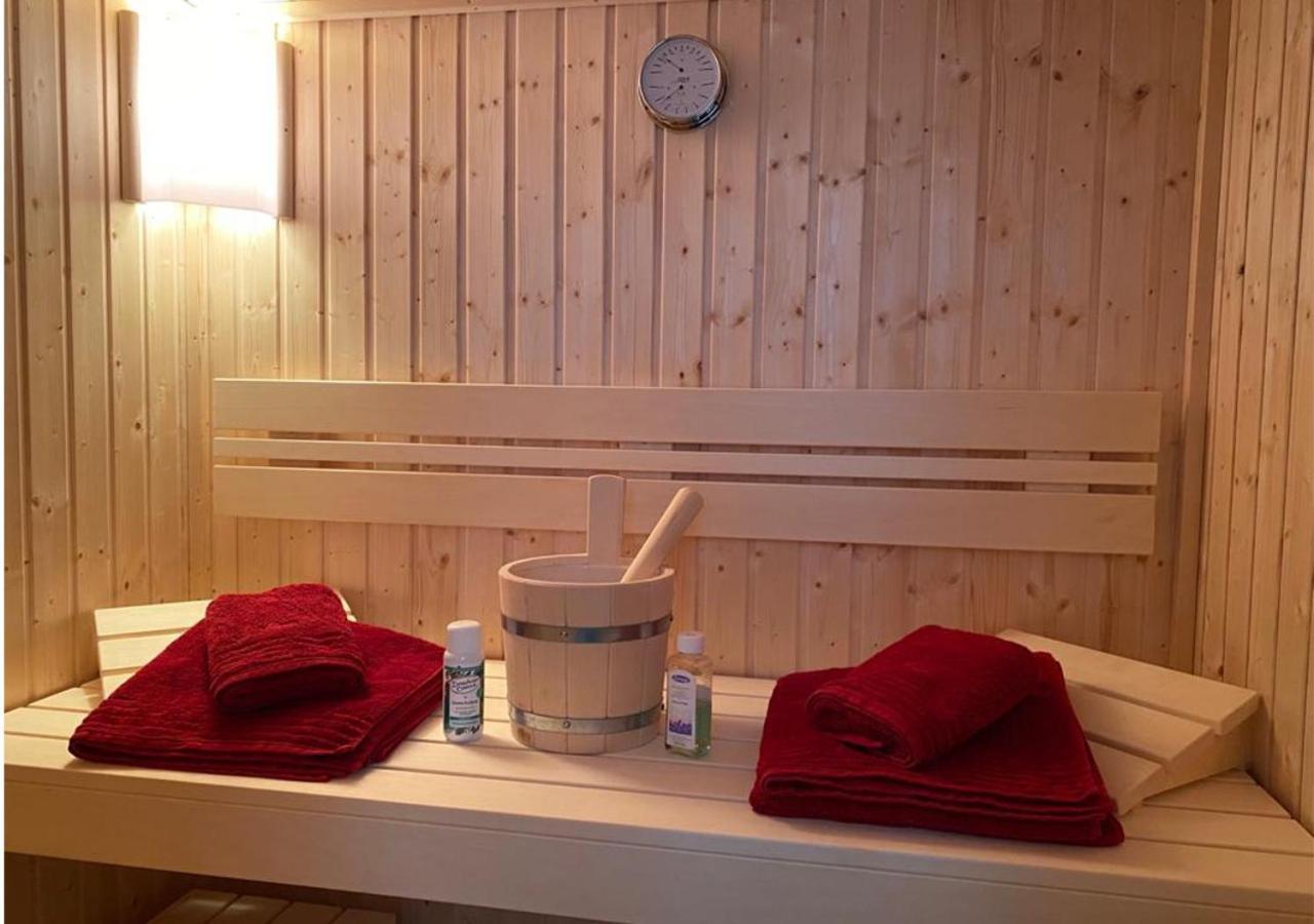 Modernes Reetdach-Ostseeferienhaus Bella Mare, Insel Usedom Mit Sauna, Kamin & Sonnenterrasse Zirchow 외부 사진