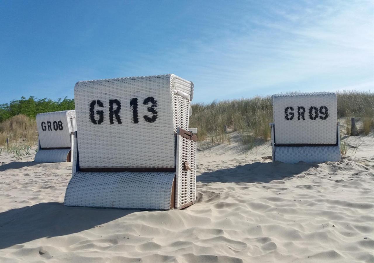 Modernes Reetdach-Ostseeferienhaus Bella Mare, Insel Usedom Mit Sauna, Kamin & Sonnenterrasse Zirchow 외부 사진