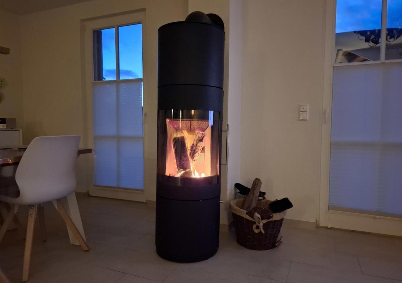 Modernes Reetdach-Ostseeferienhaus Bella Mare, Insel Usedom Mit Sauna, Kamin & Sonnenterrasse Zirchow 외부 사진